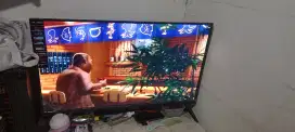 TV ADVANCE  DIGITAL 32 INCH ANDROID SMART TV