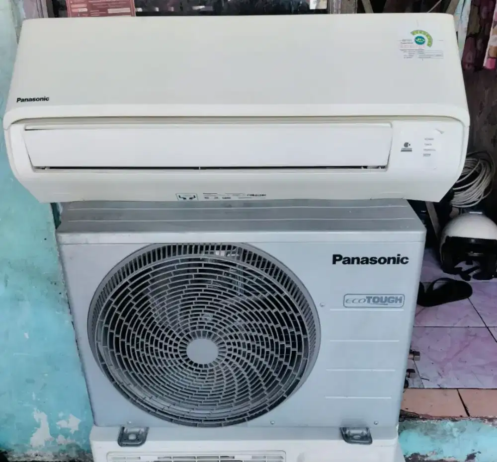 AC SECOND PANASONIC R32 BLUFIN NORMAL ORI