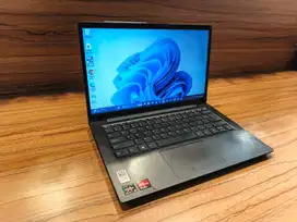 LAPTOP LENOVO V14 2022 14 AMD Ryzen 5 - 8GB RAM - 512GB SSD