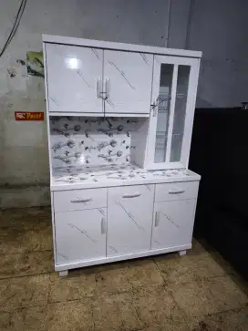 Lemari dapur rak piring 3 pintu
