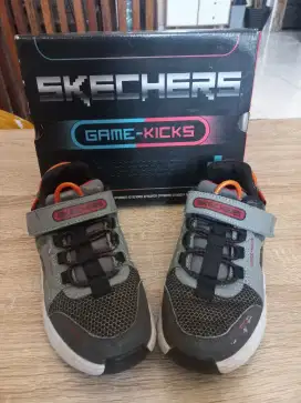 Dijual Sepatu Anak Skechers Game Kicks Ukuran 33/13.5