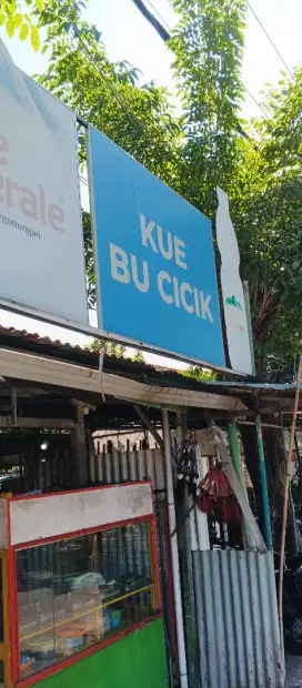 Dibutuhkan kayawan wanita