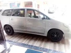Kijang Innova Barong Diesel