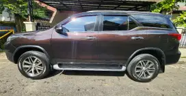《 KM 50 RB》Toyota Fortuner VRZ 2017 ANTIK