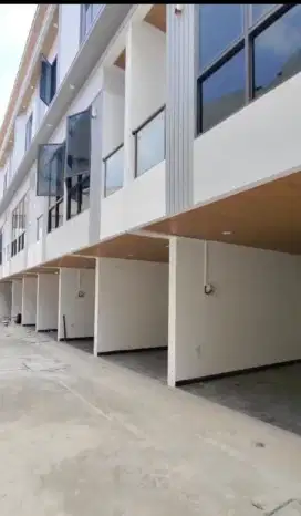 Di Jual Rumah Bagus di jalan Kepu Kemayoran