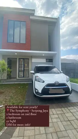 Disewakan per tahun rumah 2 lantai