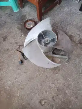 Kipas blower bekas