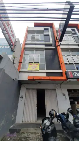 DIJUAL RUKO STRATEGIS 3 LANTAI
