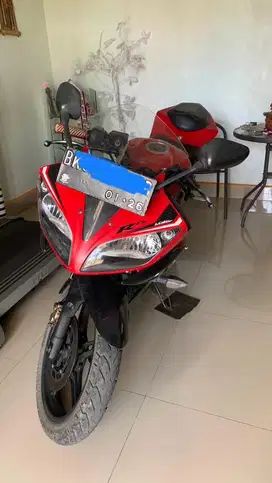 YAMAHA R15 V2 2016