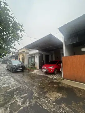Jual rumah townhouse Jatiranggon Jatisampurna