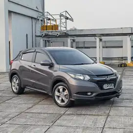 TERMURAH LIKE NEW ! HONDA HRV E 1.5 CVT 2017 AT MDL 2018/2016