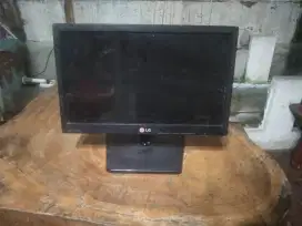 Monitor Komputer LG