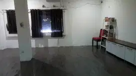 Disewakan 2 Ruang Usaha Mainroad Sukajadi, cocok untuk kantor/spa/game
