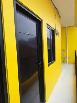 Kost Khusus Wanita dekat terminal Kp Melayu