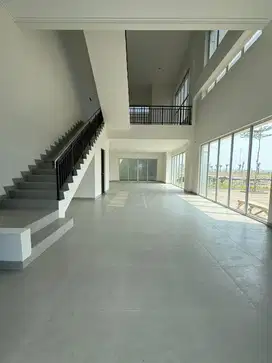 Ruko Marina Bay Loft PIK 2 Ext 6x20 Hoek 2Lt+Mezanin Hadap Jalan