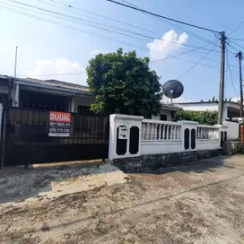 Dijual Rumah di Jalan Apel, Cimanggis, Depok 166m2, Dekat tol Cinere