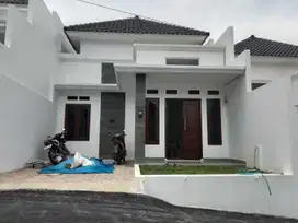 RUMAH CLUSTER MEWAH BERKUWALITAS LOKASI SANGAT STRATEGIS