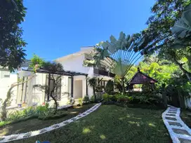 Di jual Villa  Lokasi di pering gianyar bali