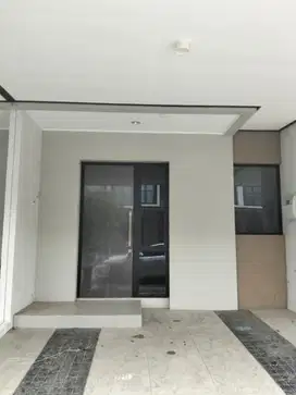 Disewa Rumah Cluster Baltimore Pik 2