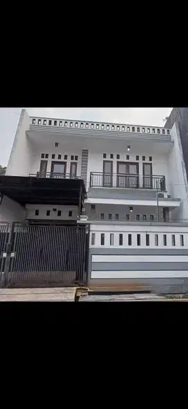 Rumah Full Renovasi Full Furnished Daan Mogot Jakarta Barat