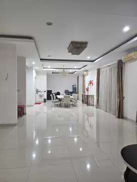 Rumah Dijual di Sunter Kirana
