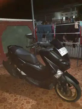 Nmax 2019 hitam