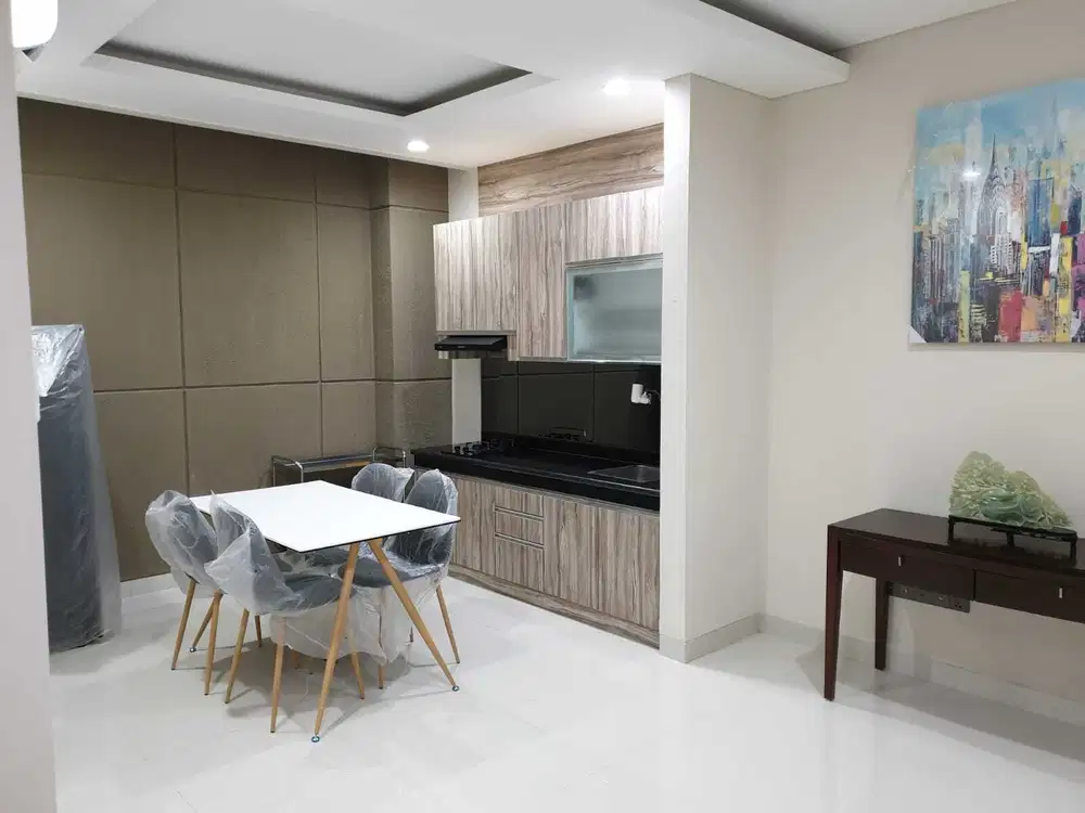 Dijual Rumah di Vanya Park Azura House - BSD