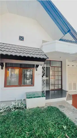 Dijual Rumah Siap Huni Gaya Modern di Komplek Taman Mutiara cimahi