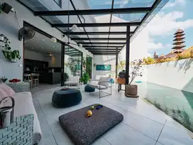 Dijual Luxury 4-Bedroom Villa dengan Fasilitas Premium
