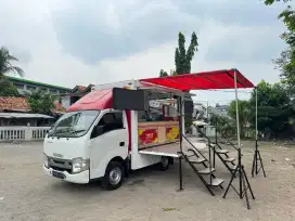 Isuzu traga food truk mobil toko 2021