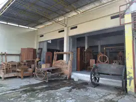 Disewakan Ruko 1Lantai / Ruang usaha di pinggir jalan raya pengasinan