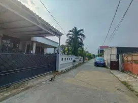 Dijual Cepat Rumah Hommy dgn Lahan Luas di Cipayung Ciputat 13763Ad