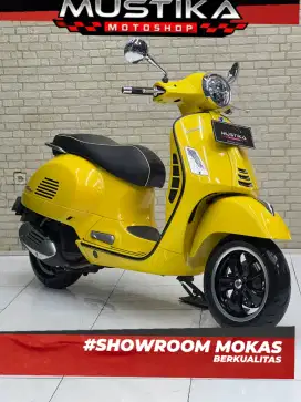 Vespa GTS 150 2020 Low KM Siap pakai