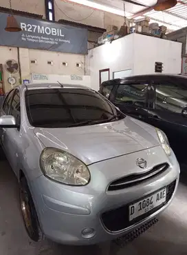 Nissan march 1.2 L manual 2012