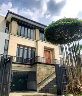 JUAL RUMAH MEWAH 2 LANTAI SIAP HUNI HANG LEKIU KEBAYORAN BARU JAKSEL