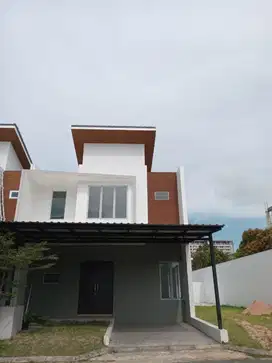 Dijual Murah Rumah Hook Azure bay Pasir Putih batam