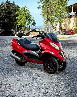 PIAGGIO MP3 250 RST AT 2011 TERMURAH
