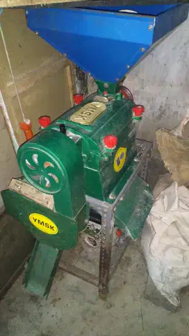 Mesin giligan padi.kondisi.75%