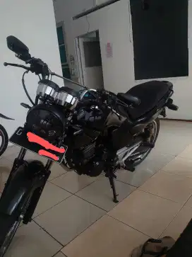 Bu cepat motor Honda Tiger 2000 tilas satset