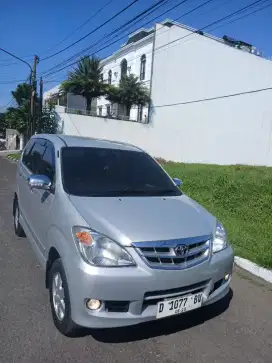 Jual toyota avanza G manual