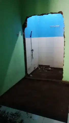 Perbaikan rumah ruko kost