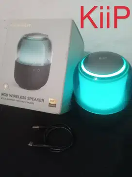 Speaker bluetooth RGB