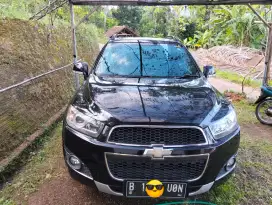 Jual santai Chevrolet captiva diesel fl.1 2000cc at