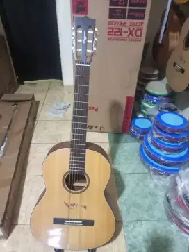 Gitar akustik bengawan