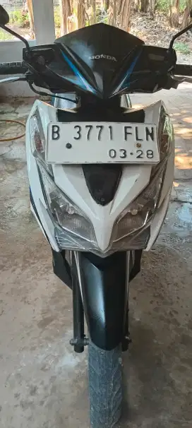 Jual segera honda vario kzr 125 thn 2013