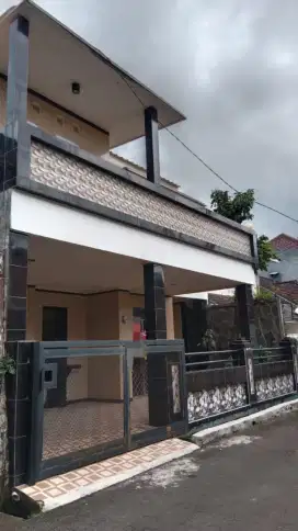 SEWA/KONTRAK RUMAH SIAP HUNI TURANGGA,BANDUNG TENGAH