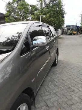 Toyota Kijang Innova 2010 Diesel