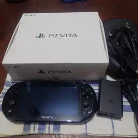 PS VITA SLIM Black 64GB FULL GAMES