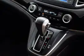 Honda CR-V 2.4 Bensin AT 2015 Putih | Tangan 1 | Pajak Panjang