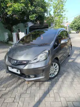 JAZZ RS M/T 2013
